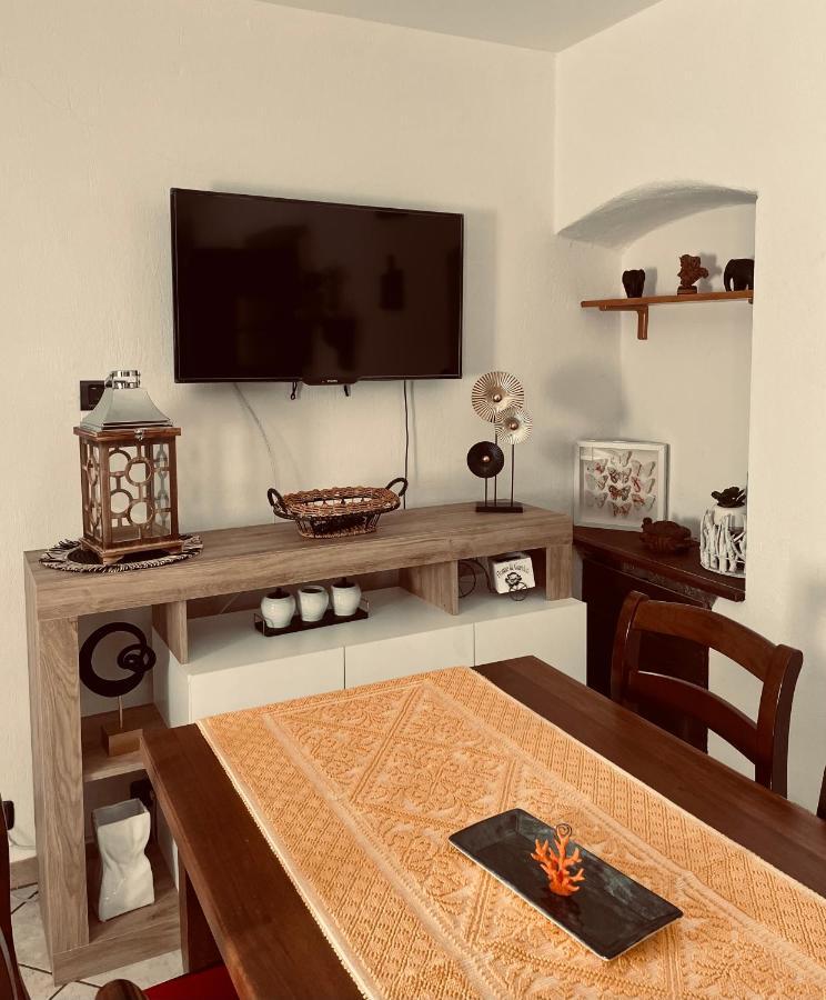 Apartament La Torre Arnad Zewnętrze zdjęcie