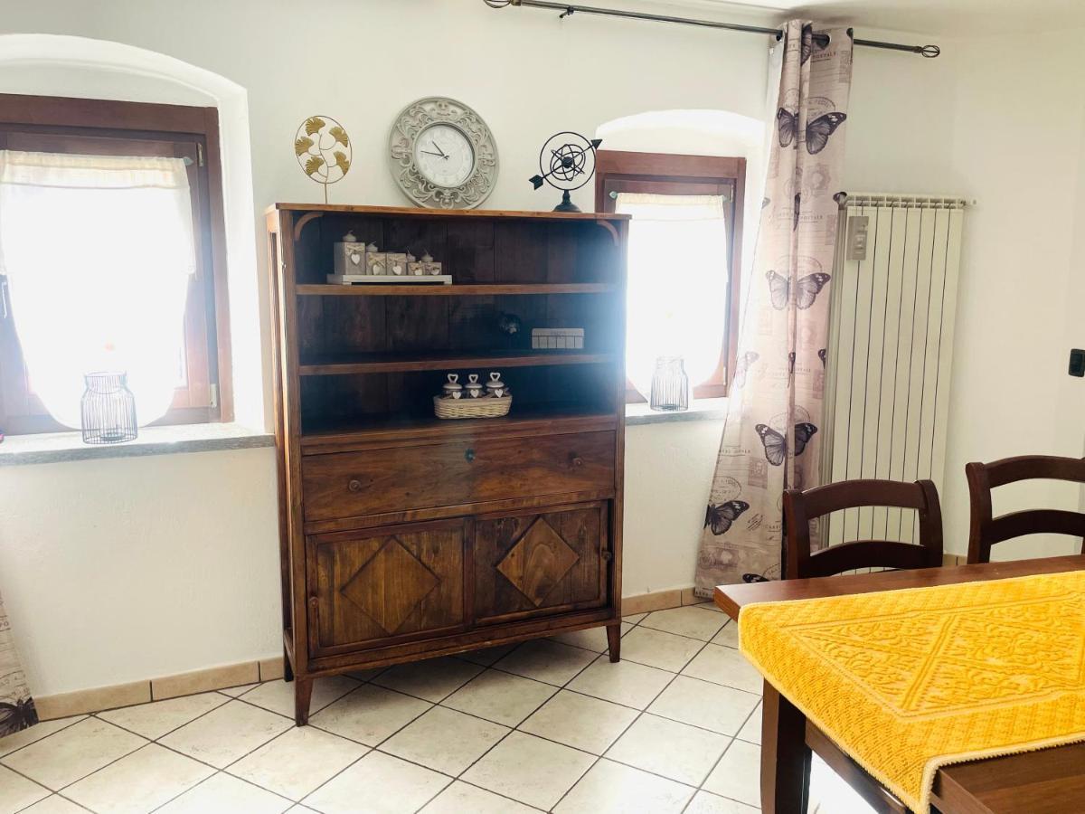 Apartament La Torre Arnad Zewnętrze zdjęcie